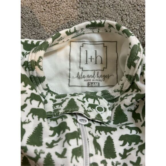 (3) Holiday Lila and Hayes footed pajamas, $150 - Picture 5 of 5